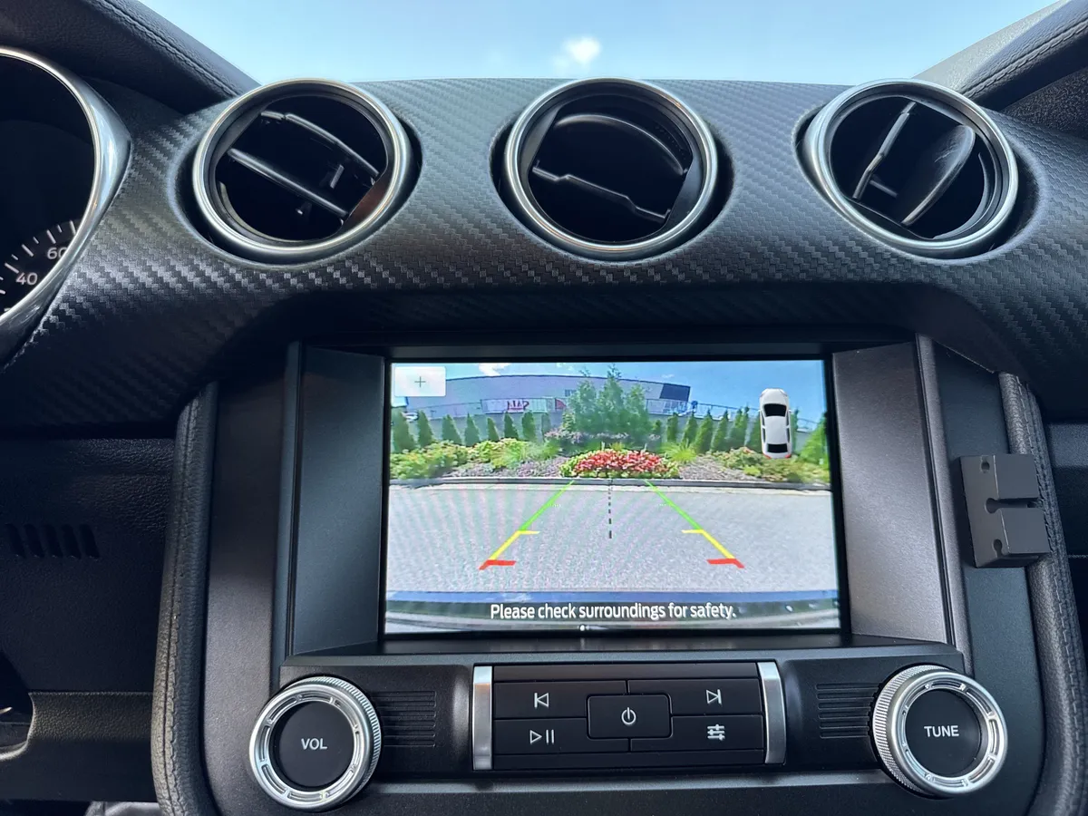 2021 Ford Mustang EcoBoost thumbnail 23