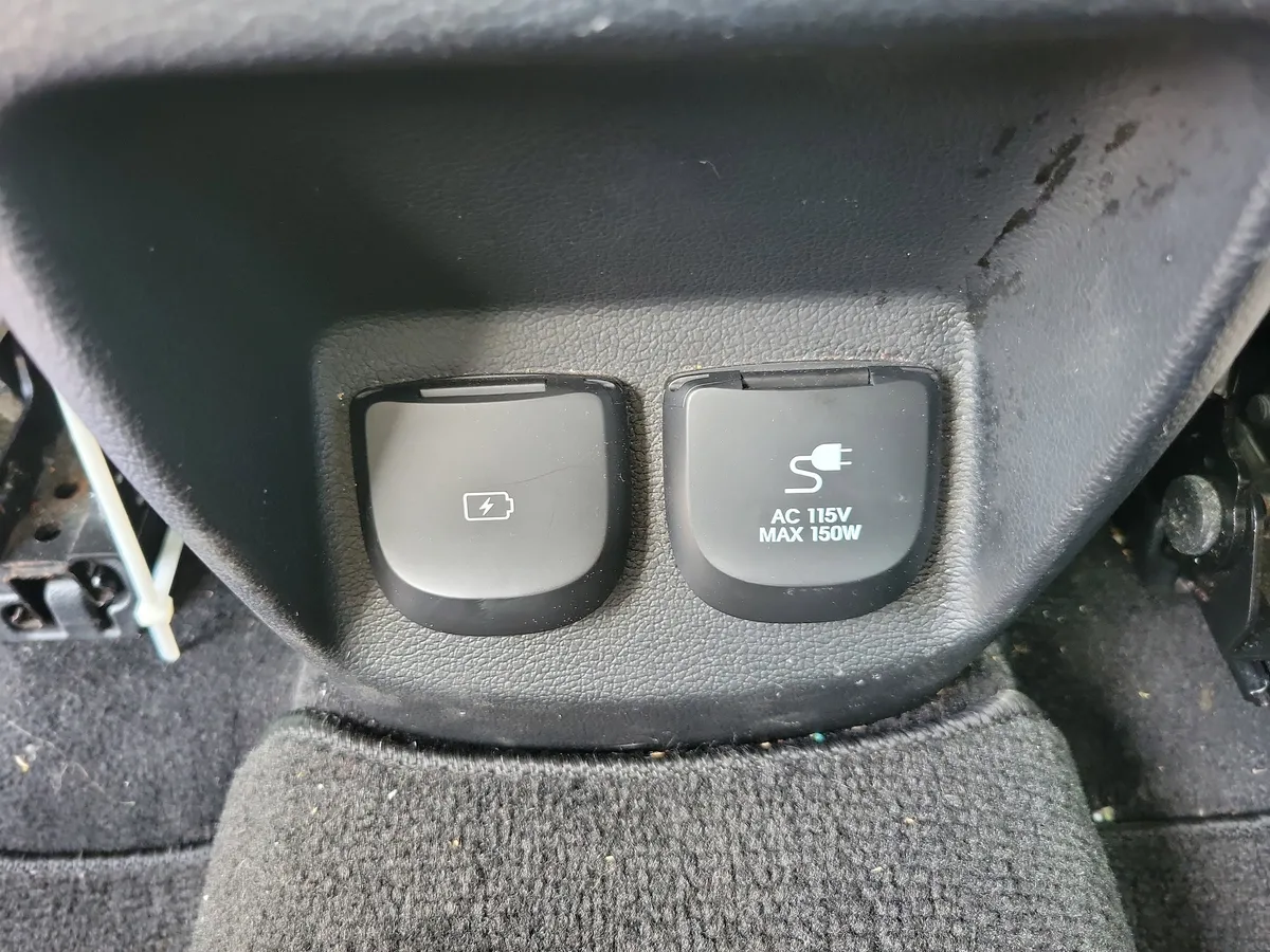 2021 Genesis GV80 2.5T AWD thumbnail 9