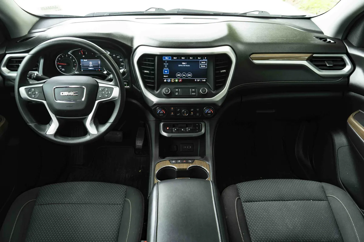 2021 GMC Acadia SLE thumbnail 26