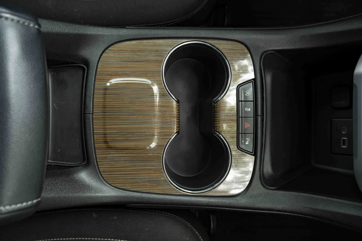 2021 GMC Acadia SLE thumbnail 27