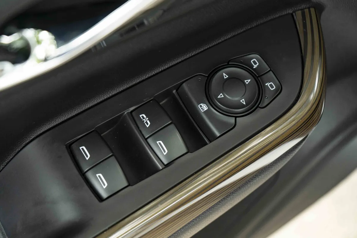 2021 GMC Acadia SLE thumbnail 37