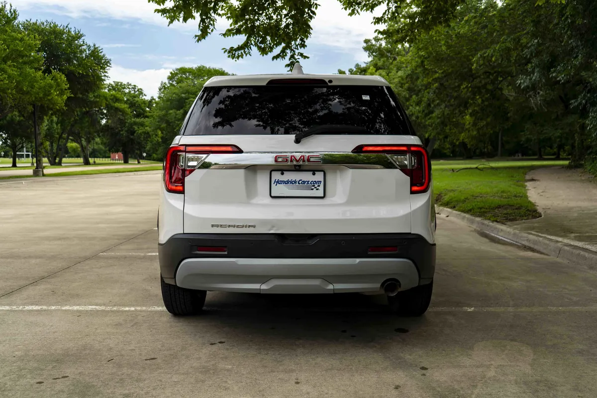 2021 GMC Acadia SLE thumbnail 7