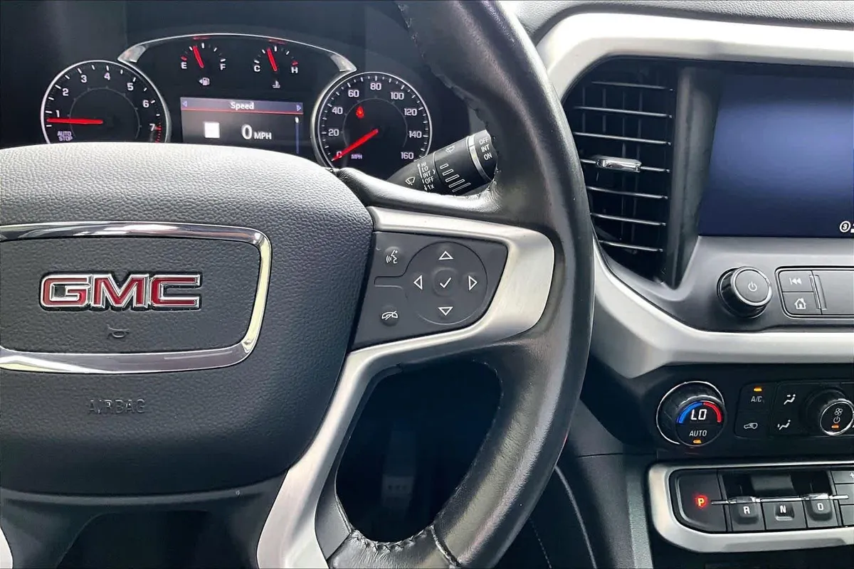 2021 GMC Acadia SLT thumbnail 25