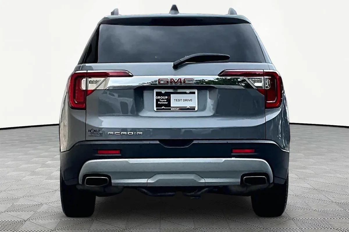 2021 GMC Acadia SLT thumbnail 5