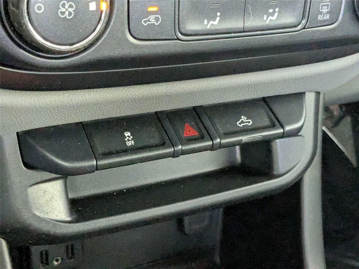2021 GMC Canyon 2WD Elevation Standard thumbnail 23