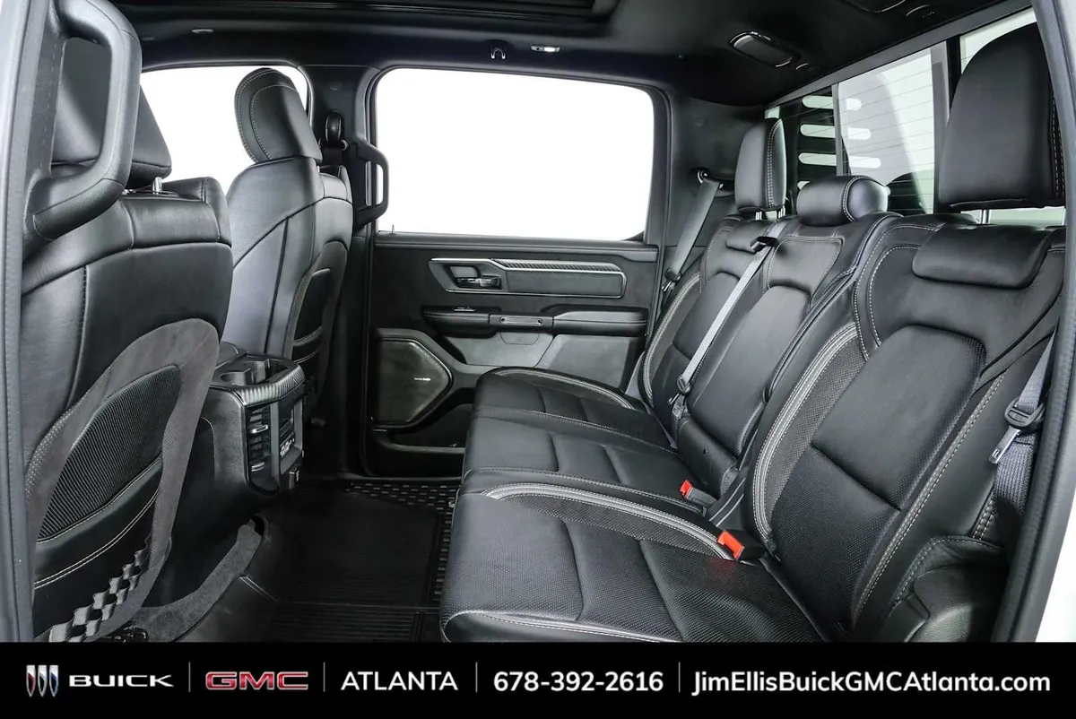 2021 GMC Sierra 1500 Denali thumbnail 18