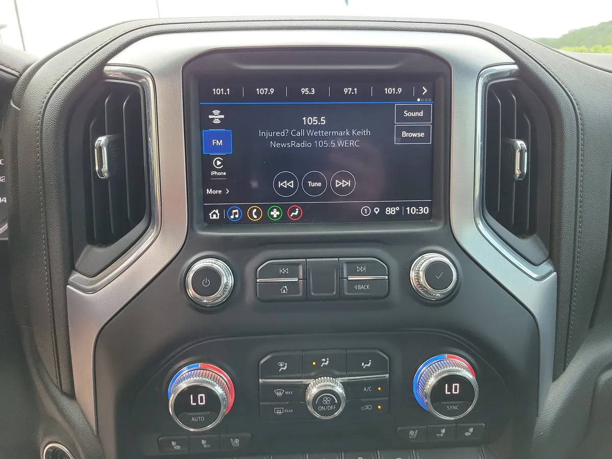 2021 GMC Sierra 1500 SLT thumbnail 16