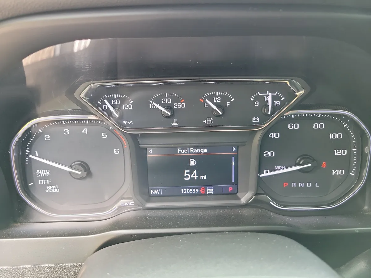 2021 GMC Sierra 1500 SLT thumbnail 23