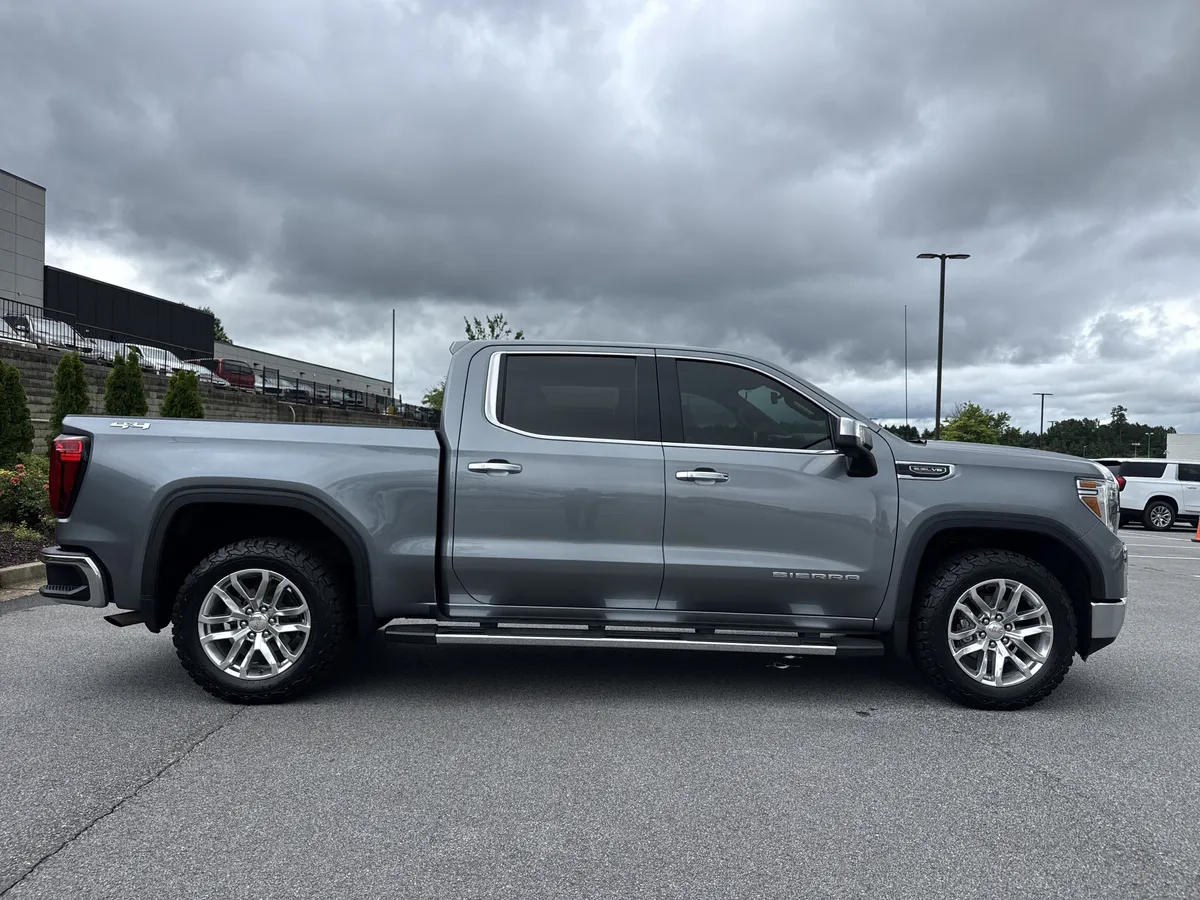 2021 GMC Sierra 1500 SLT thumbnail 10