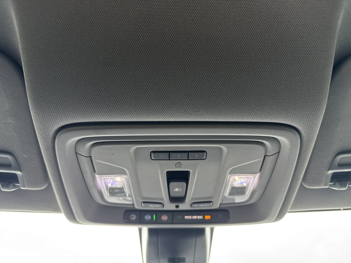 2021 GMC Sierra 1500 SLT thumbnail 24