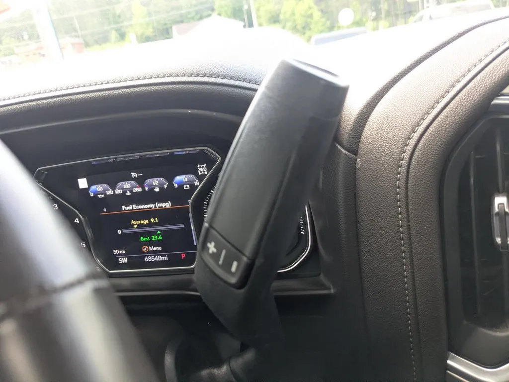2021 GMC Sierra 2500HD Denali thumbnail 21