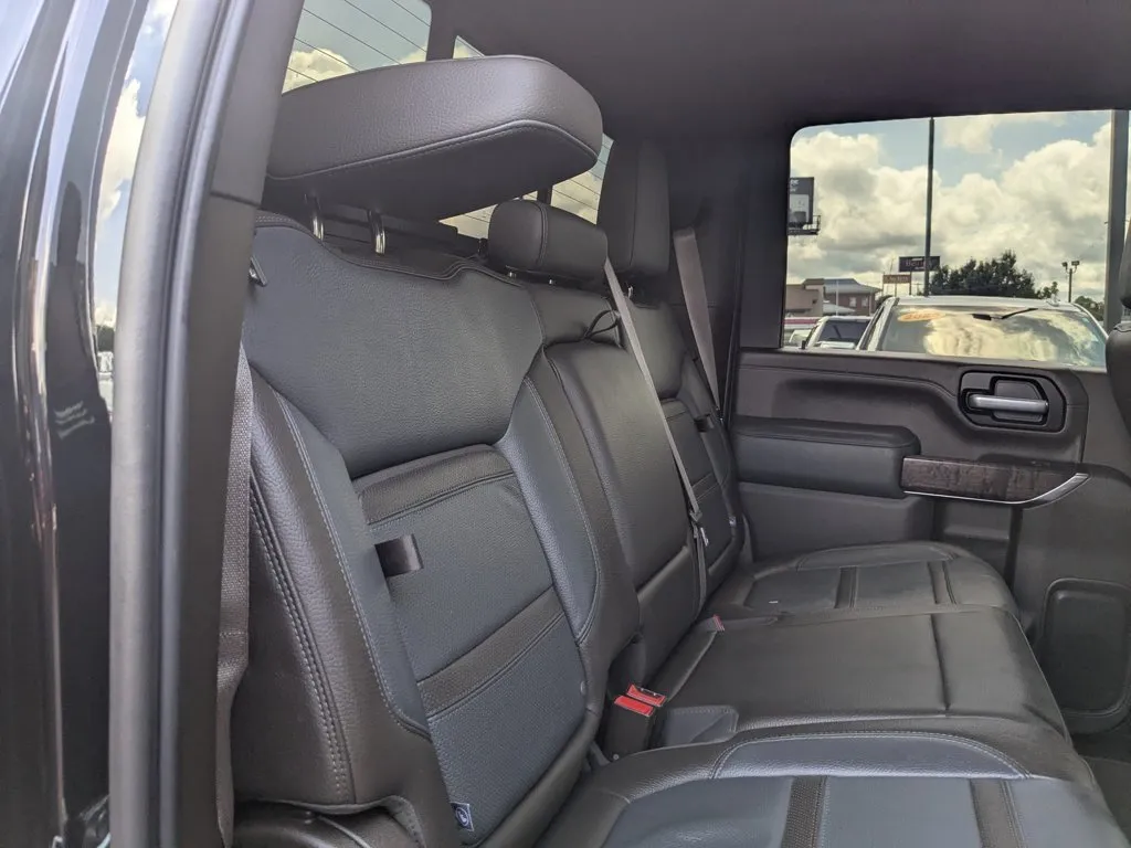 2021 GMC Sierra 2500HD Denali thumbnail 28