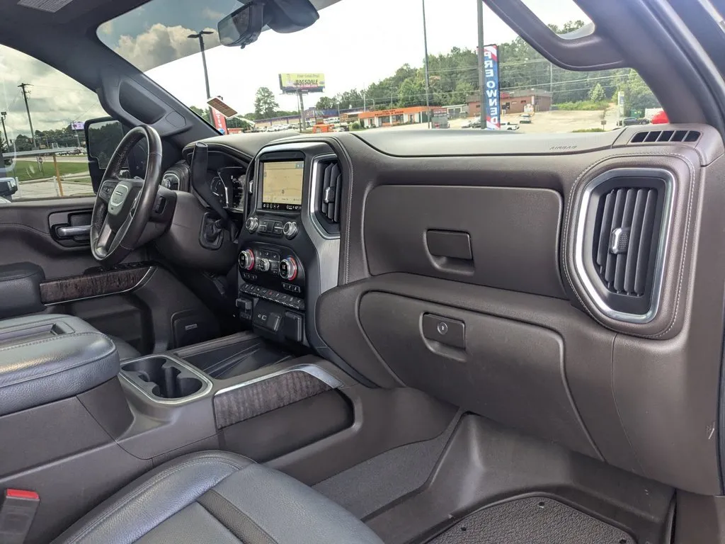 2021 GMC Sierra 2500HD Denali thumbnail 30