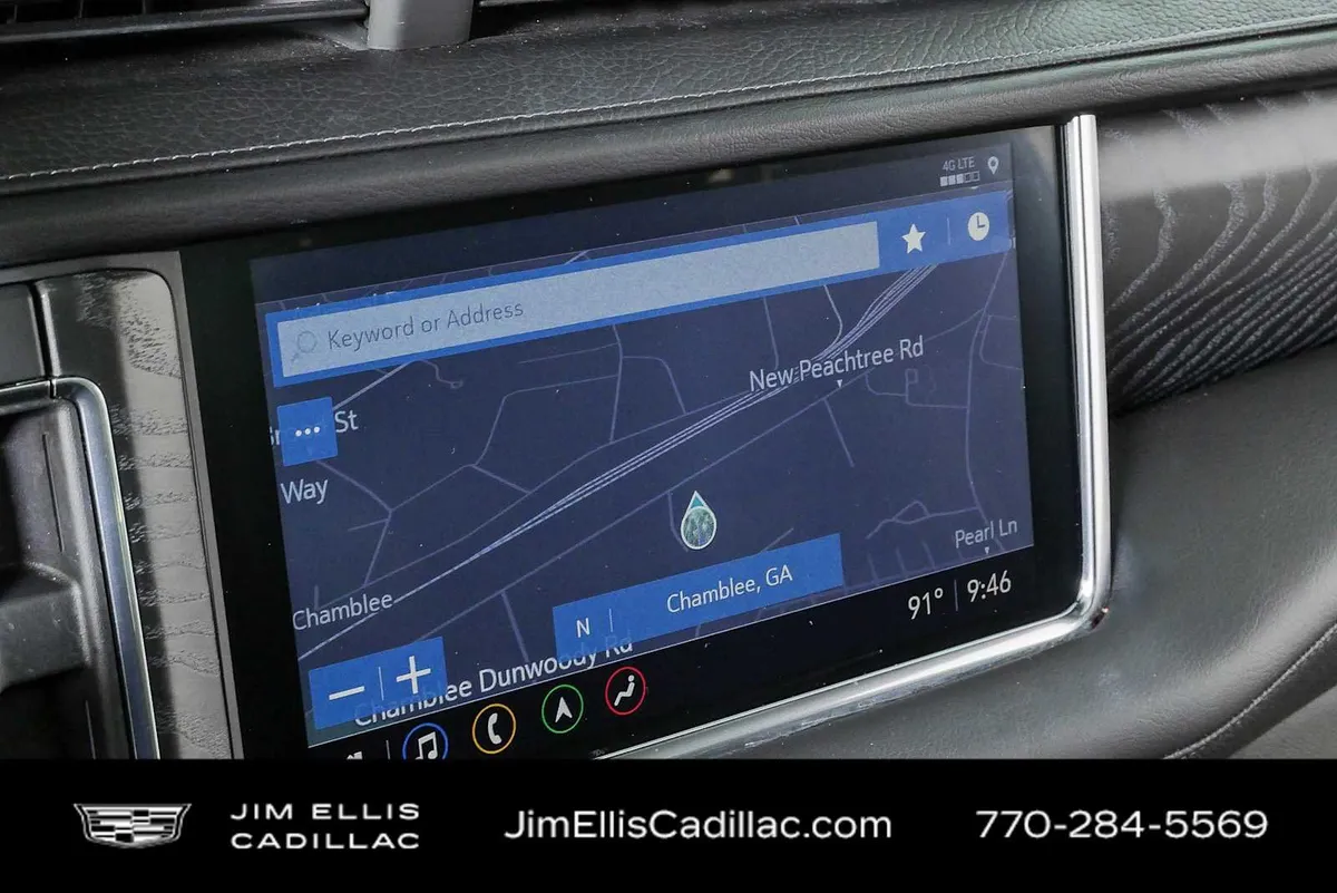 2021 GMC Yukon Denali thumbnail 15