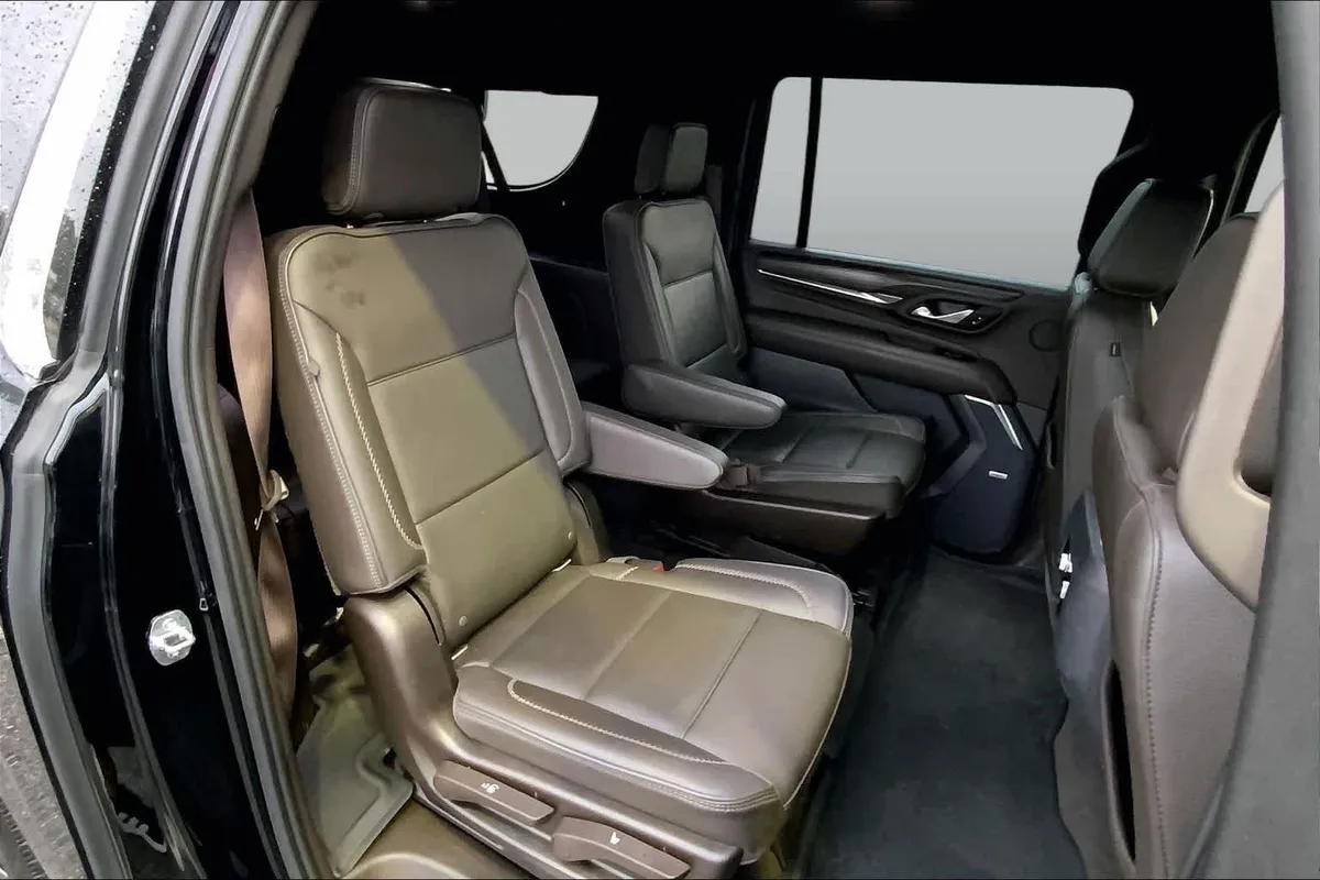 2021 GMC Yukon Denali Denali thumbnail 19