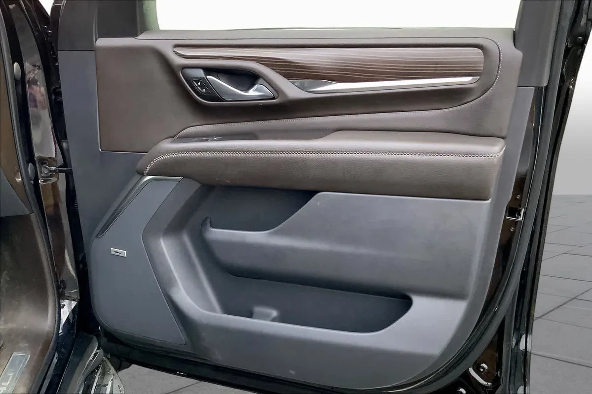 2021 GMC Yukon Denali Denali thumbnail 22