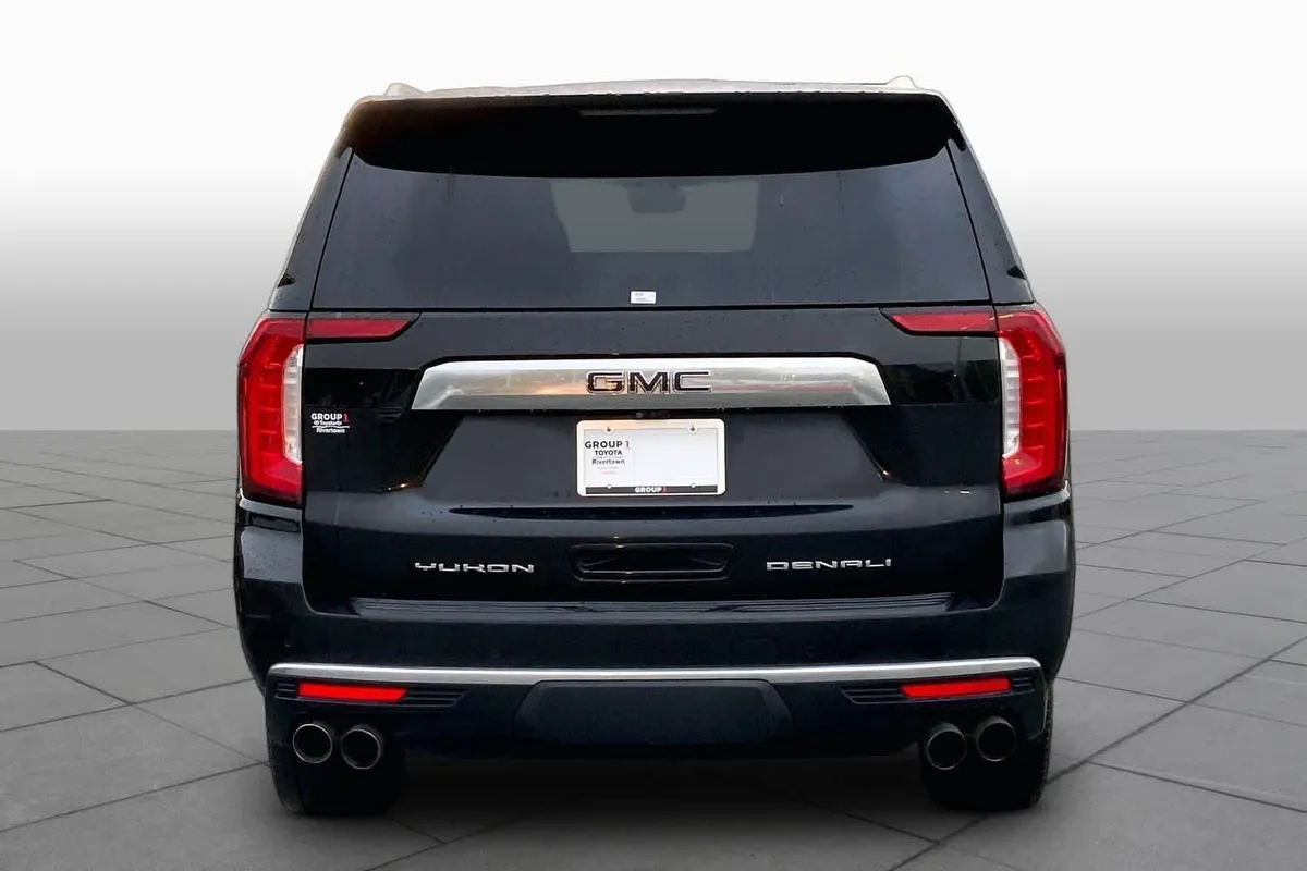 2021 GMC Yukon Denali Denali thumbnail 5