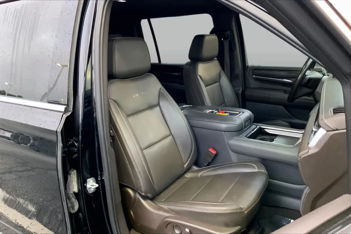 2021 GMC Yukon Denali Denali thumbnail 9