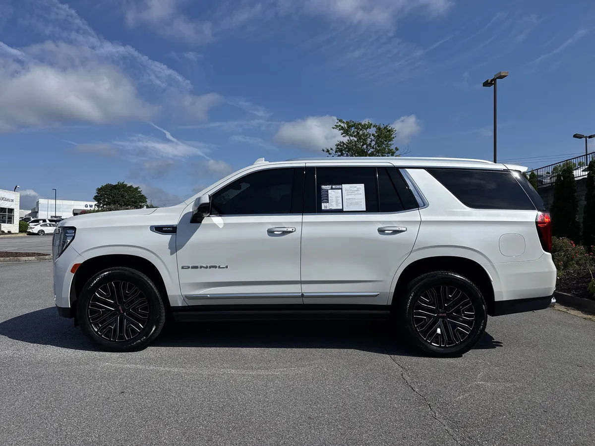 2021 GMC Yukon Denali thumbnail 6