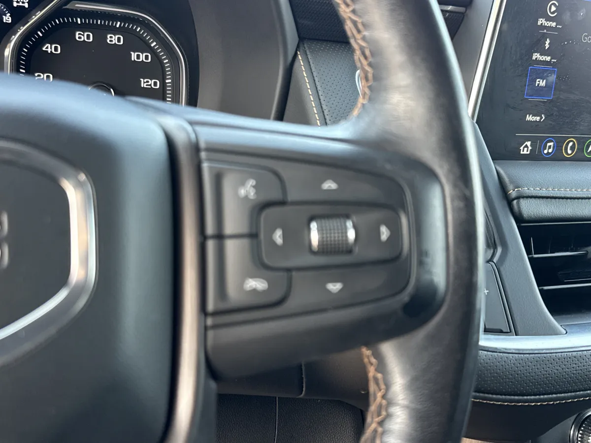 2021 GMC Yukon XL AT4 thumbnail 20