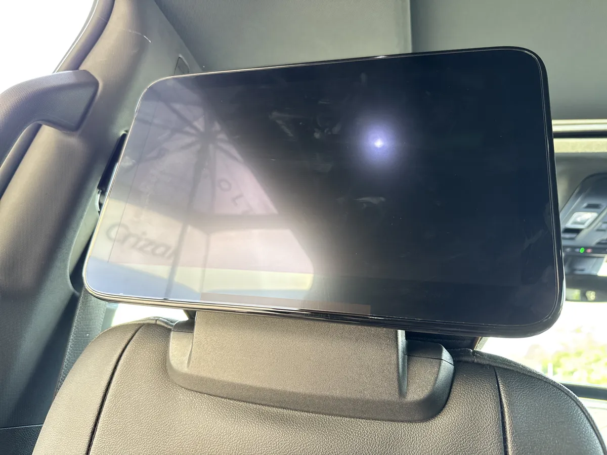 2021 GMC Yukon XL AT4 thumbnail 30