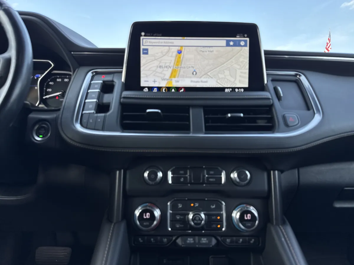 2021 GMC Yukon XL AT4 thumbnail 32