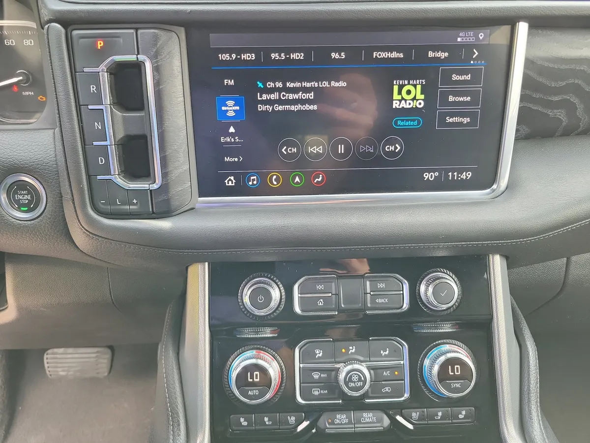 2021 GMC Yukon XL Denali thumbnail 17