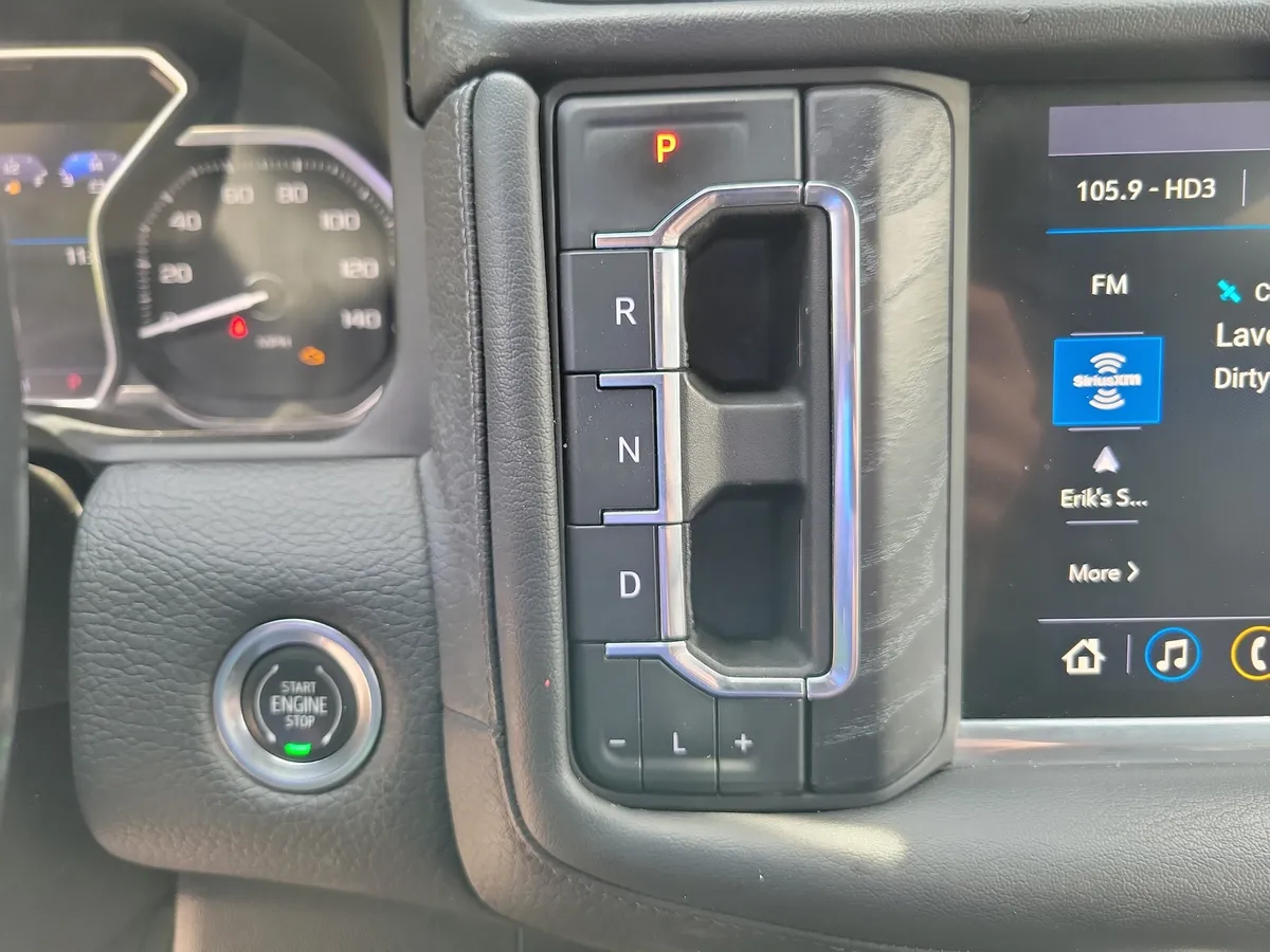 2021 GMC Yukon XL Denali thumbnail 19