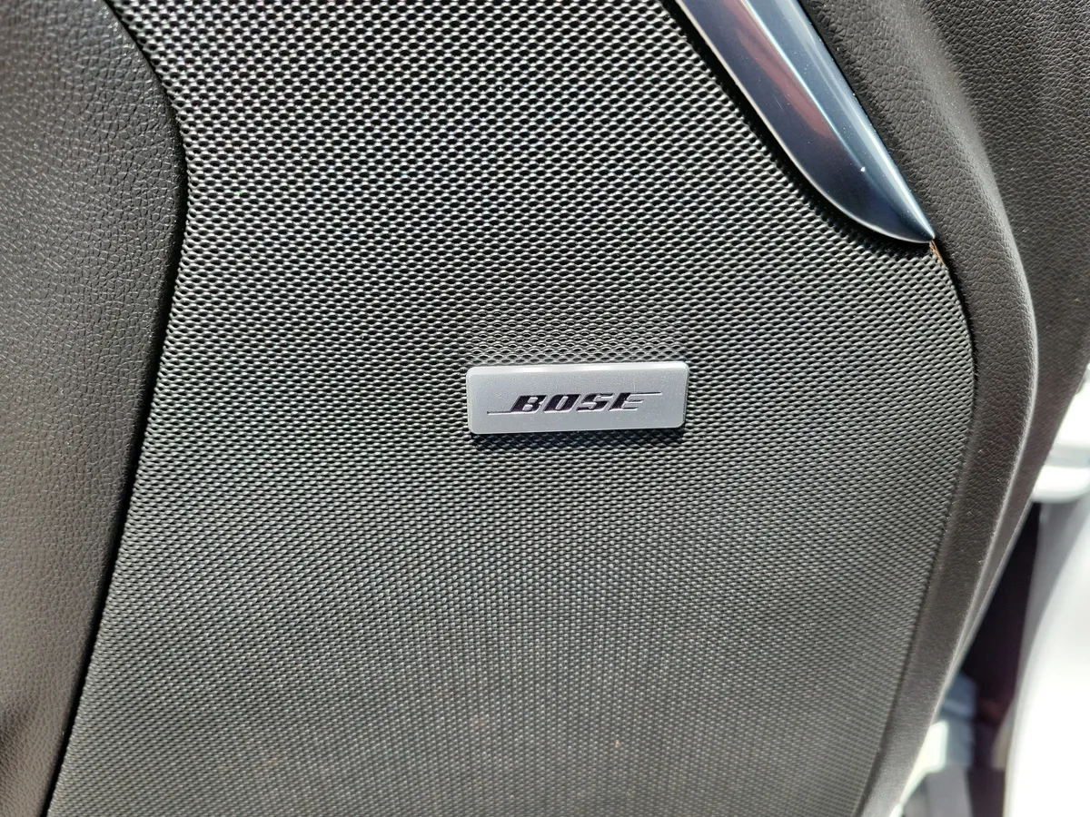 2021 GMC Yukon XL Denali thumbnail 27