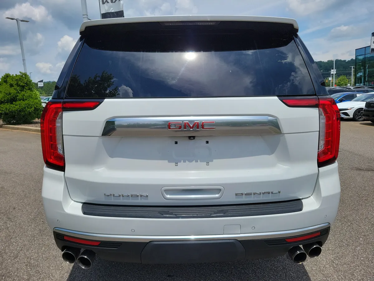 2021 GMC Yukon XL Denali thumbnail 4