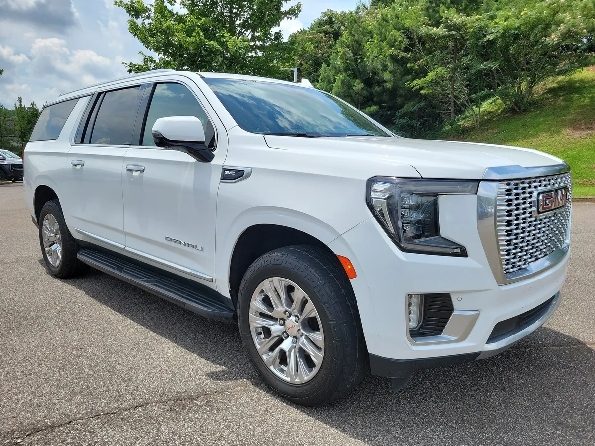 2021 GMC Yukon XL Denali thumbnail 7
