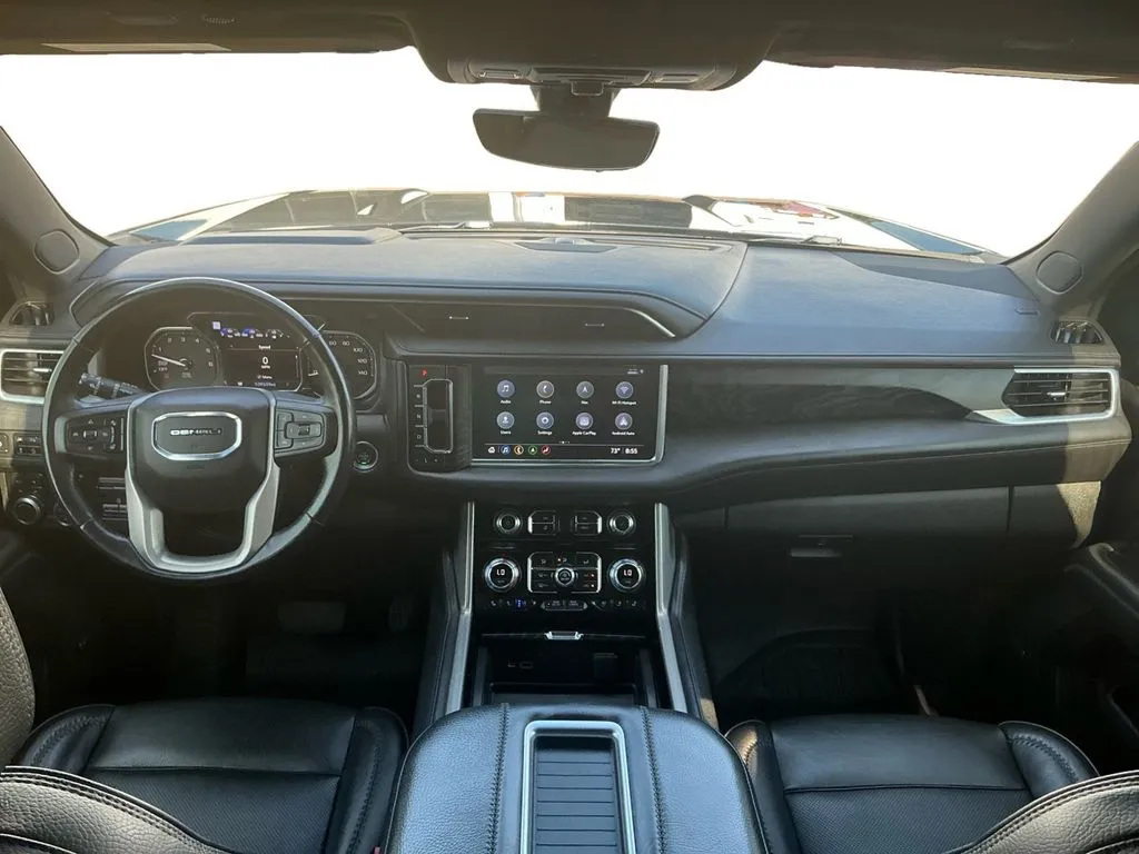 2021 GMC Yukon XL Denali thumbnail 17