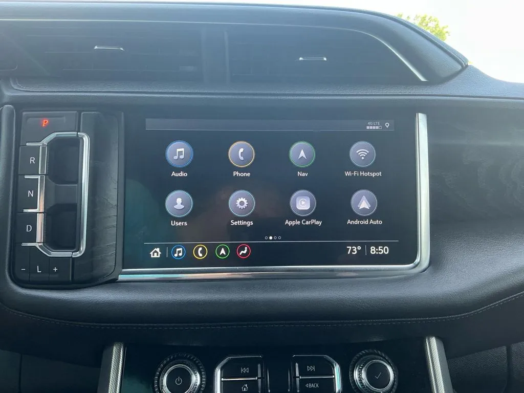 2021 GMC Yukon XL Denali thumbnail 26