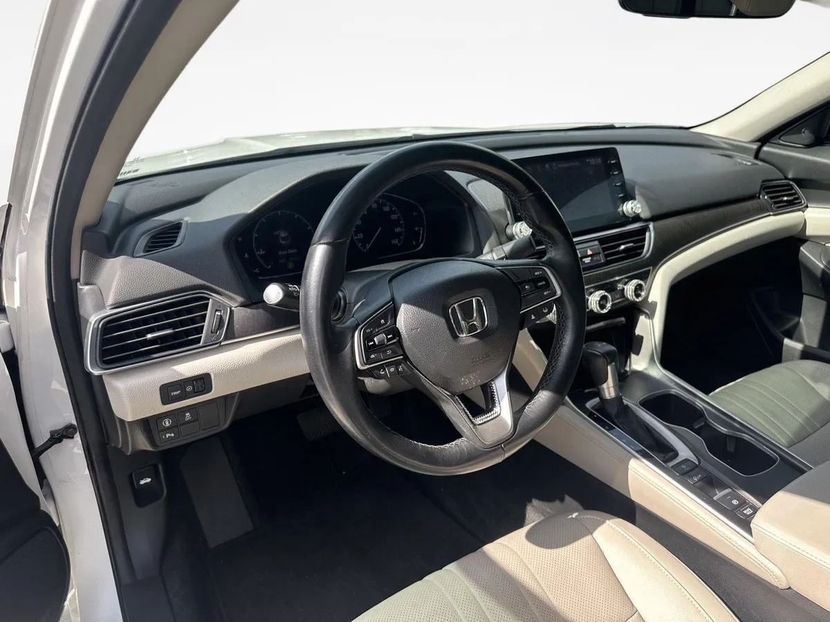 2021 Honda Accord Sedan EX-L thumbnail 11