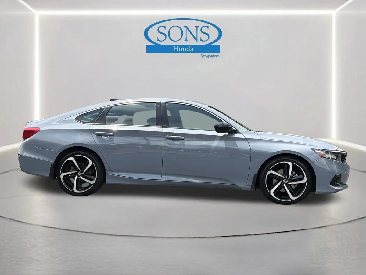 2021 Honda Accord Sedan Sport thumbnail 25