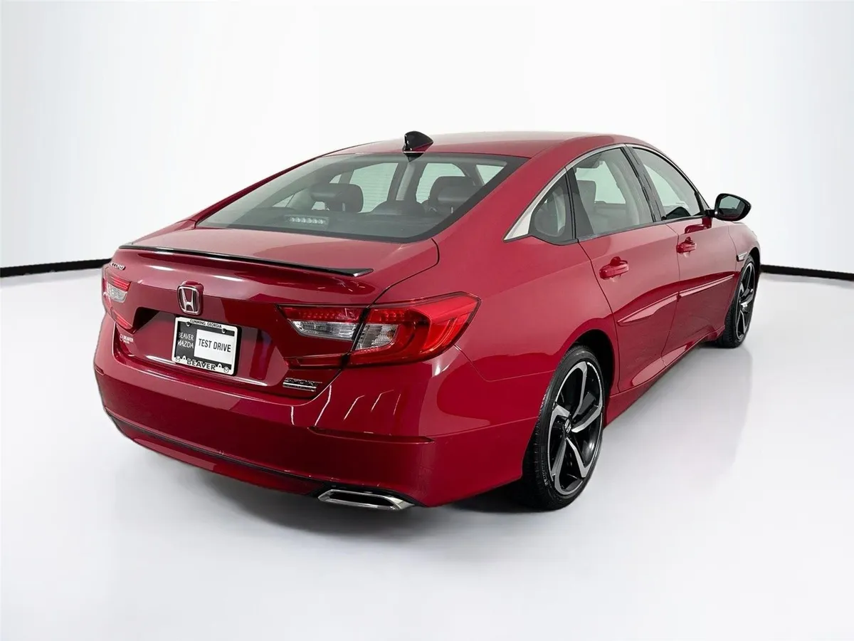 2021 Honda Accord Sedan Sport SE thumbnail 2