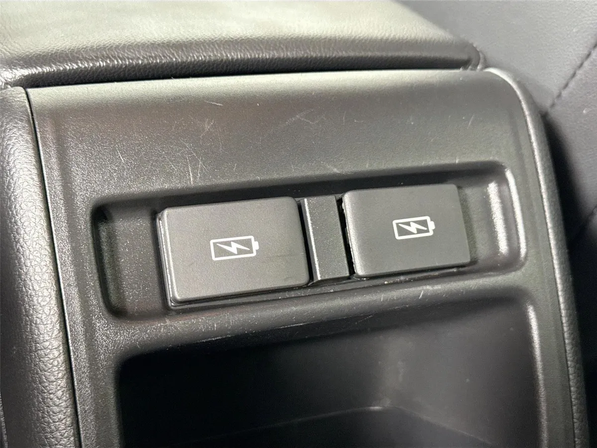 2021 Honda Accord Sedan Sport SE thumbnail 32