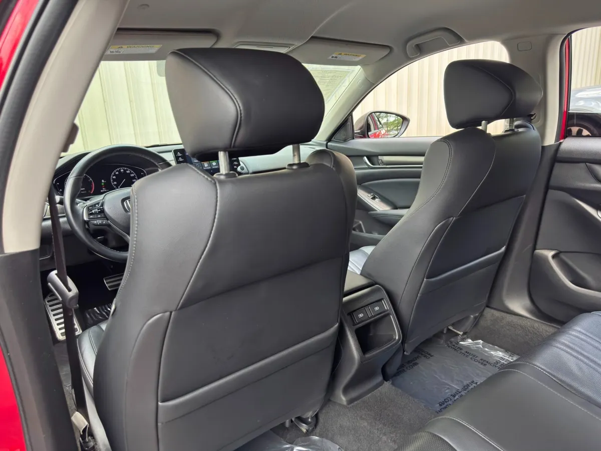 2021 Honda Accord Sport SE 1.5T thumbnail 31