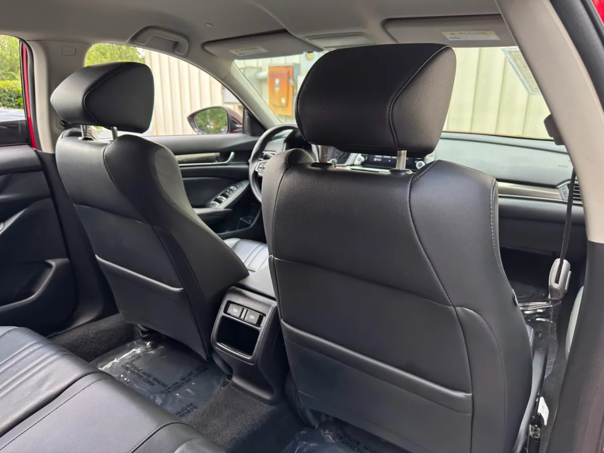 2021 Honda Accord Sport SE 1.5T thumbnail 32