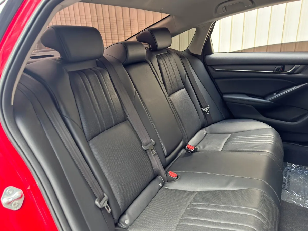 2021 Honda Accord Sport SE 1.5T thumbnail 34