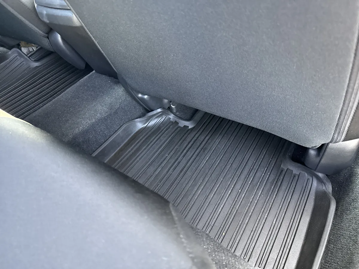 2021 Honda Civic Sedan LX thumbnail 25