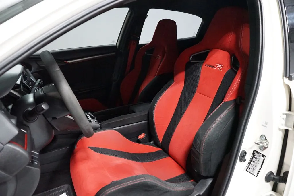2021 Honda Civic Type R Touring thumbnail 26