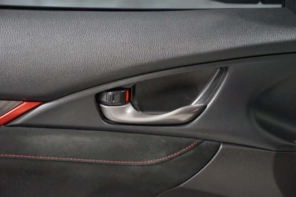 2021 Honda Civic Type R Touring thumbnail 32