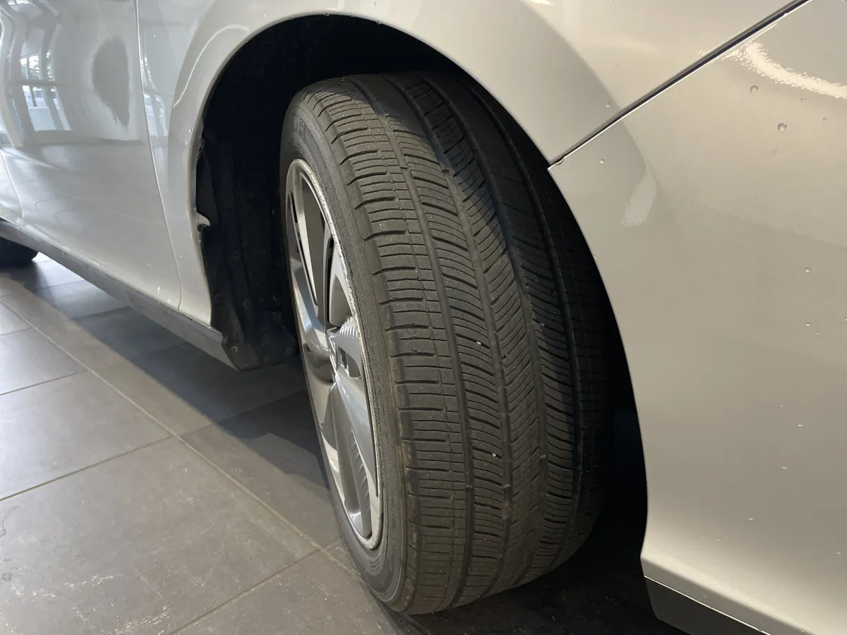 2021 Honda Clarity Plug-In Hybrid thumbnail 12