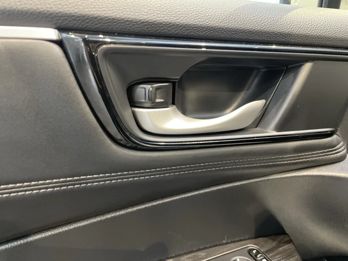 2021 Honda Clarity Plug-In Hybrid thumbnail 14