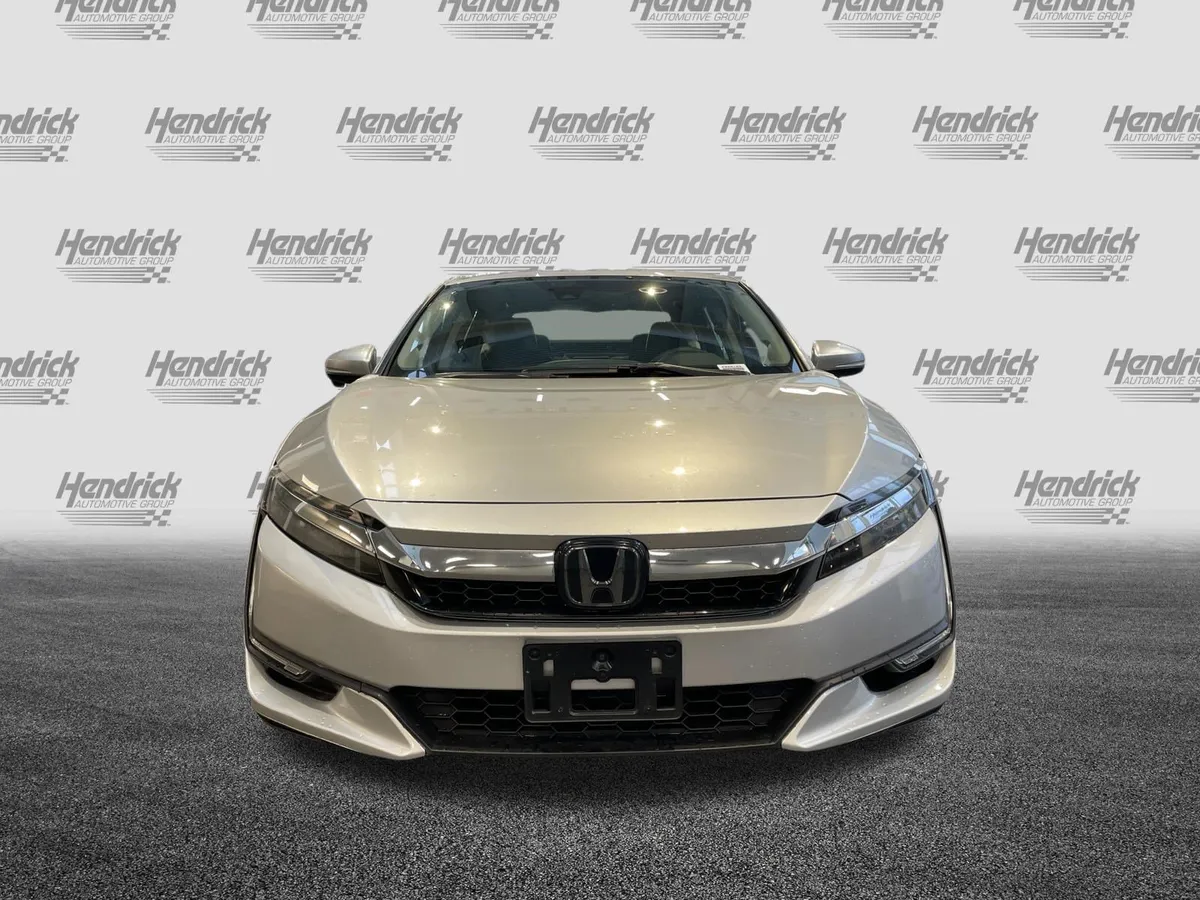 2021 Honda Clarity Plug-In Hybrid thumbnail 2