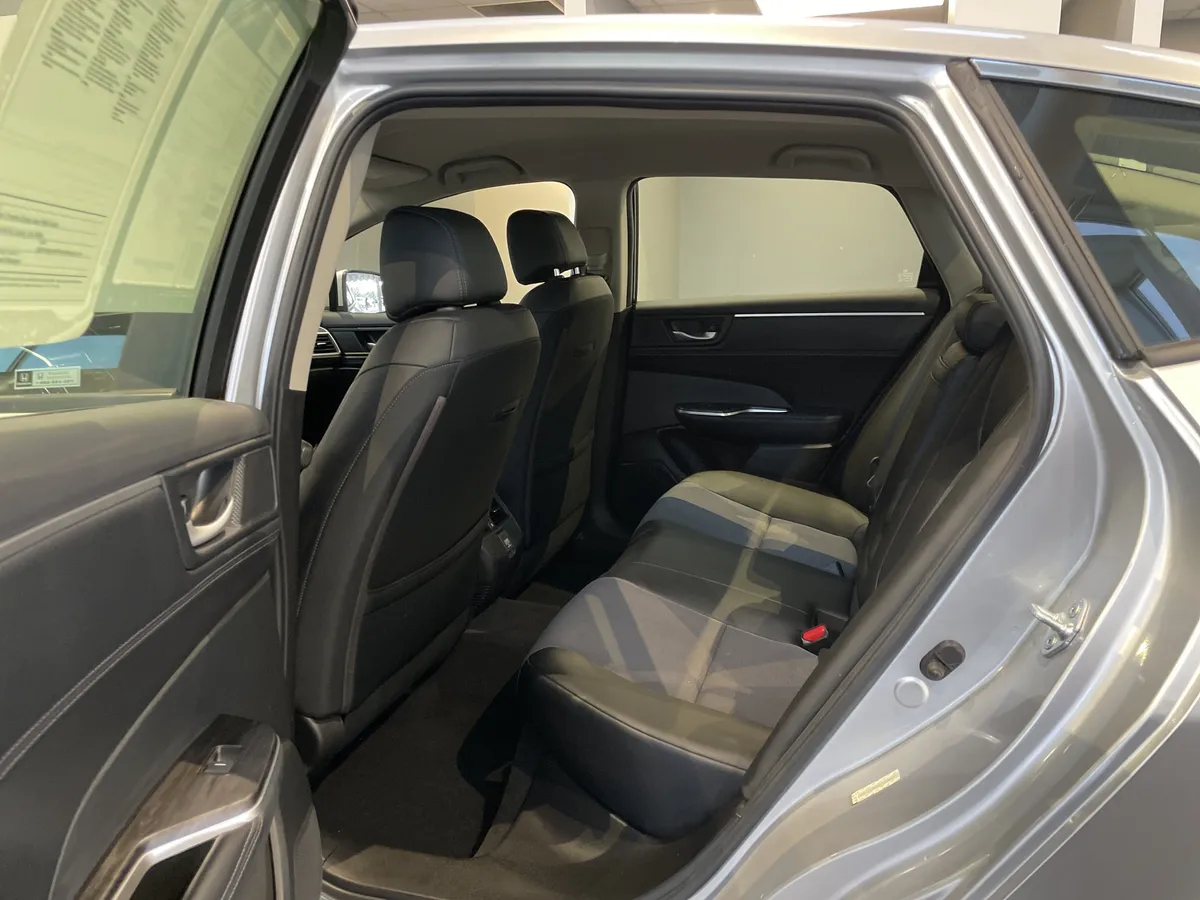 2021 Honda Clarity Plug-In Hybrid thumbnail 32