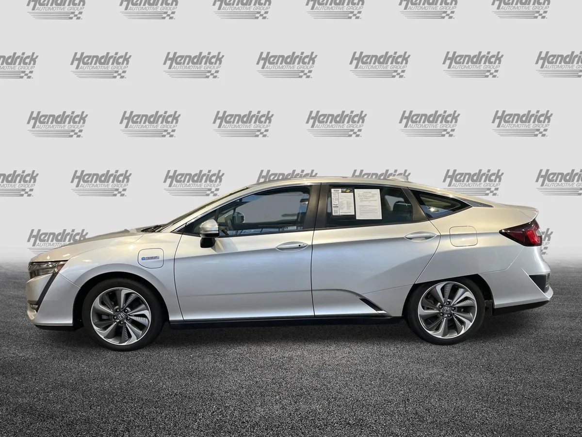2021 Honda Clarity Plug-In Hybrid thumbnail 6