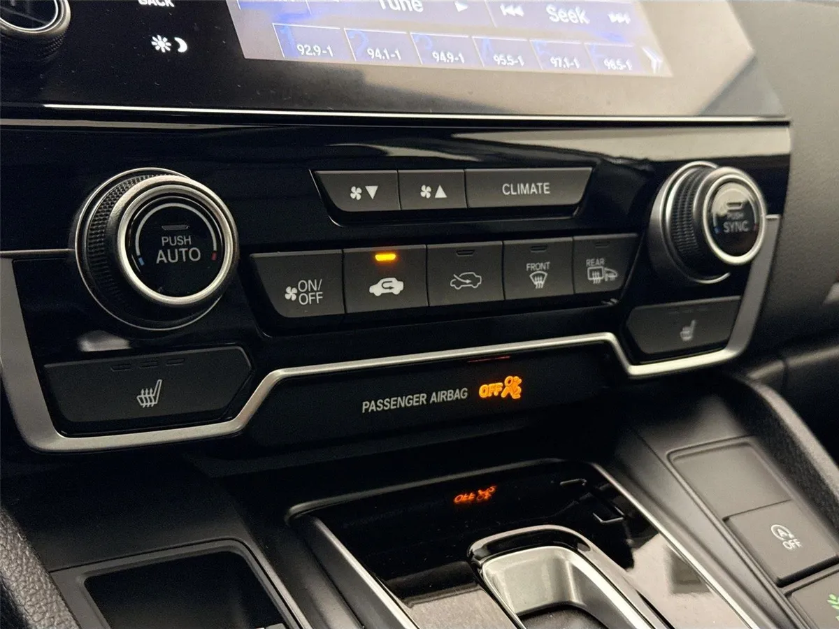 2021 Honda CR-V Touring thumbnail 26