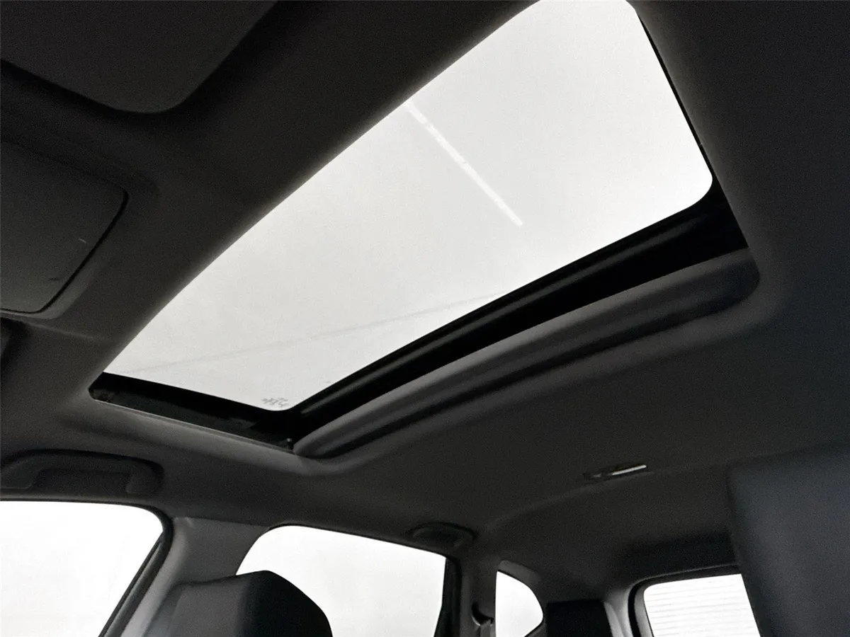 2021 Honda CR-V Touring thumbnail 6